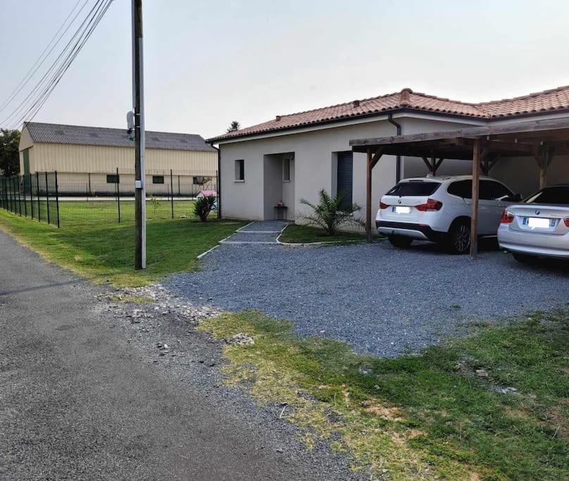 Вилла Maison Individuelle Cloturee Coutras Экстерьер фото